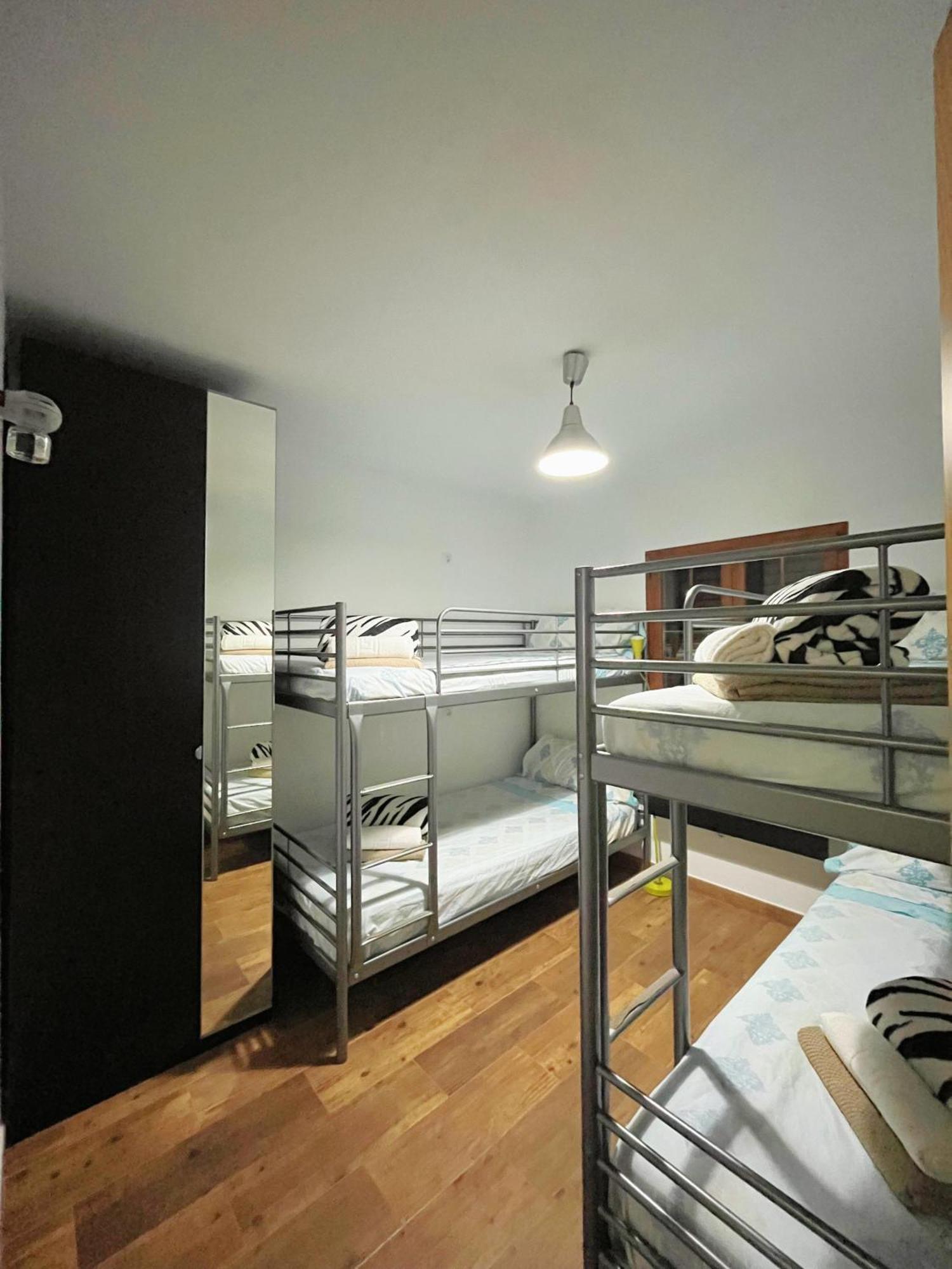 Villa Ines San Bartolome Bagian luar foto